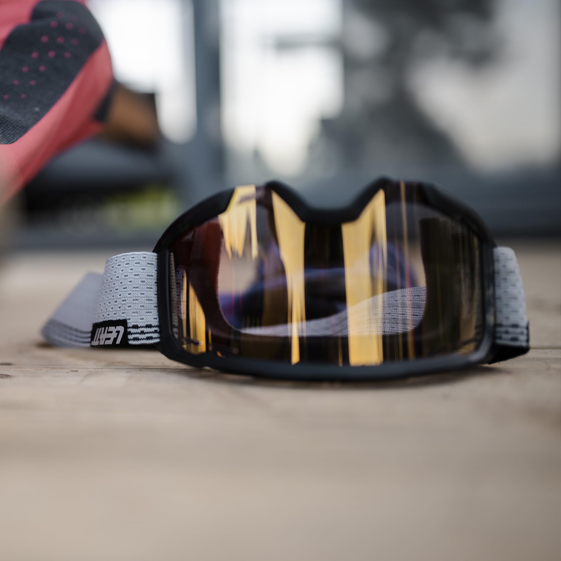 Leatt Goggle Velocity 4.0 Mountainbike X-Flow Iriz