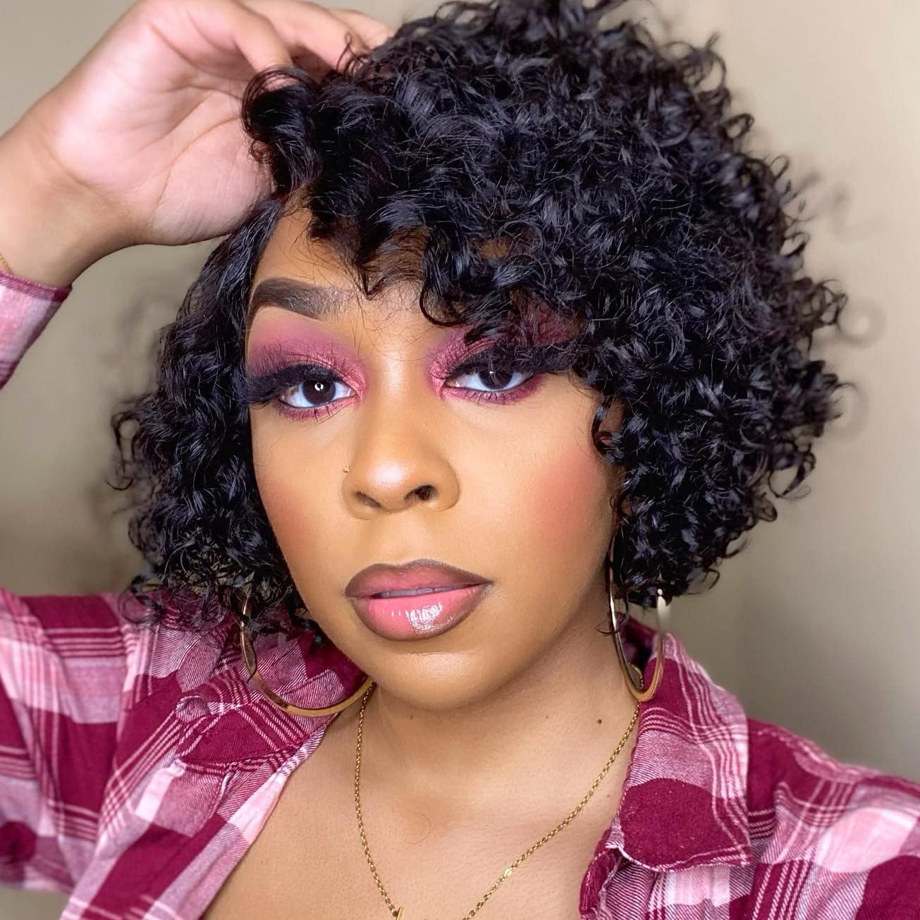 Hanne Fashion Short Curly Human Hair Wig for Black Women Side Part Curly Bob Wigs Deep Wave Brazilian Virgin Hair Pixie Cut Glueless Afro Wigs Natural Black Color