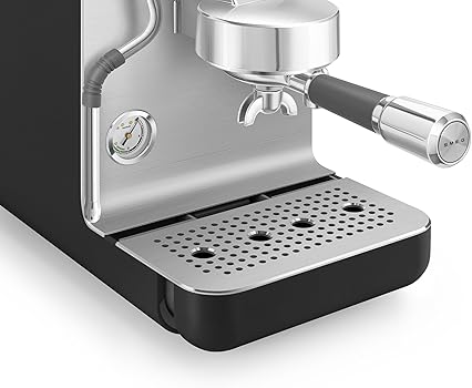 SMEG EMC02BLMEU, Cafetera espresso minipro Collezione, Black (matte)4