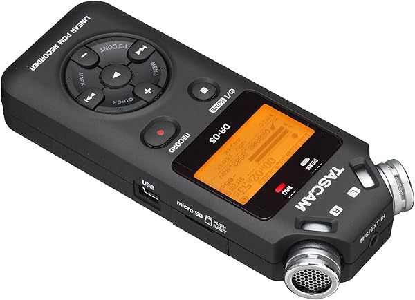 Tascam DR-05 Version 2 Dictaphone Linear PCM Portable Recorder - 3
