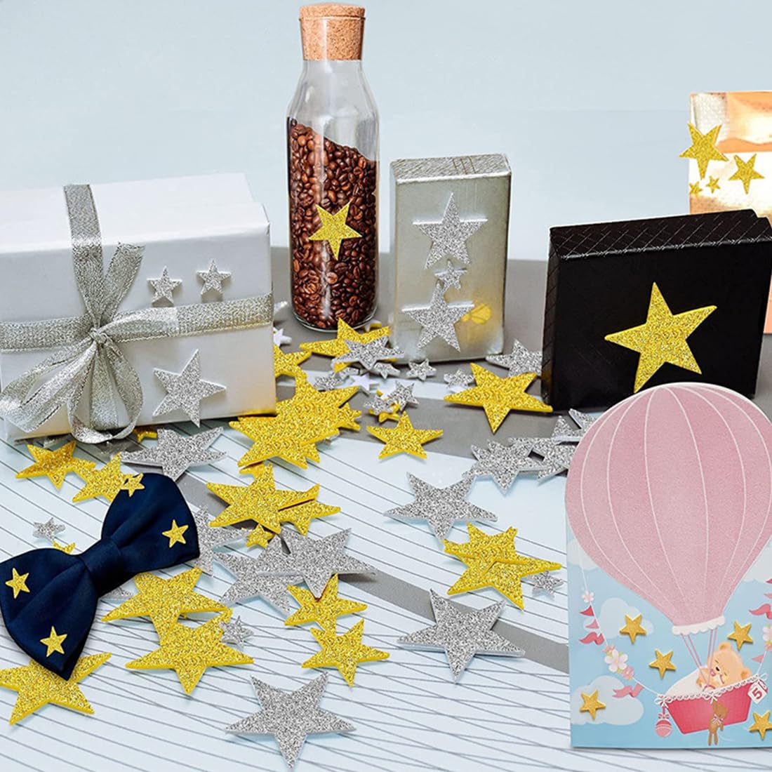 Fenêtre Avec Flocons De Neige, Bougie, étoiles Et Calendrier De L'Avent - Dessin à Colorier Pour Le 15 Decembre