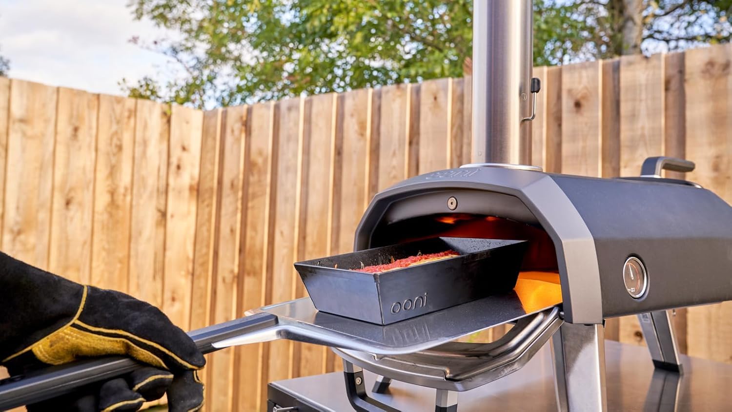 Ooni Pelle à pizza de 35,6 cm – Pelle à pizza en aluminium super lisse à long manche – Accessoires de four à pizza d'extérieur légers