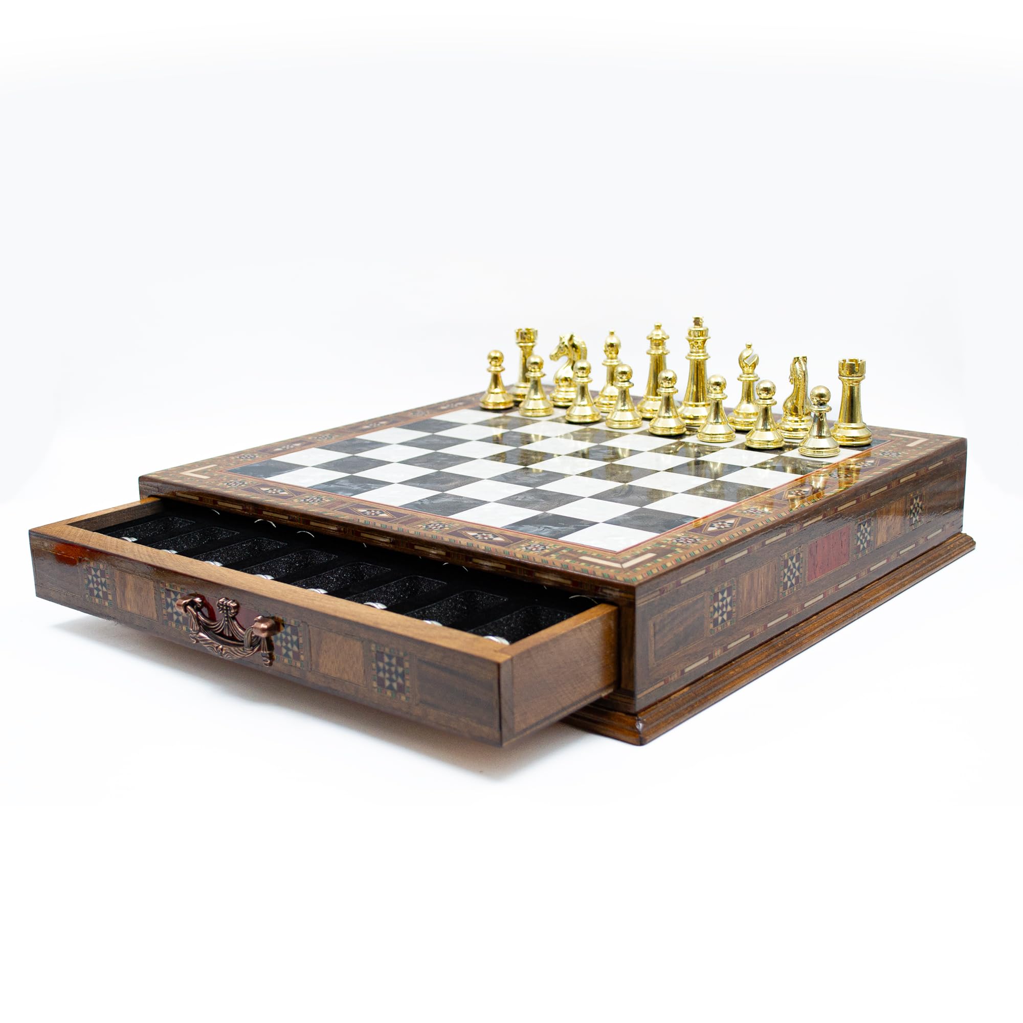 GrandGiftStore Handmade Chess Set With Drawer And Martinique