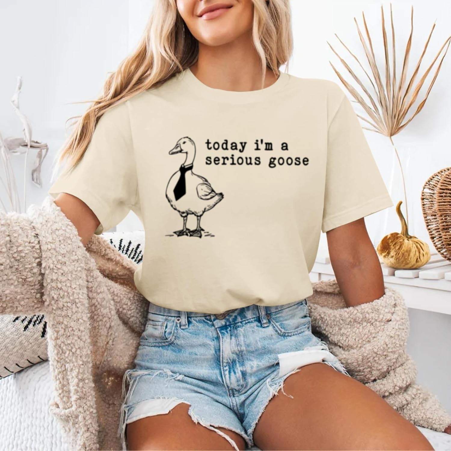 Tuislay Today I'm A Serious Goose Shirt Funny Silly Goose Tshirt Cute Graphic Tees for Women Animal Printed Loose Fit Shirts - Image 4