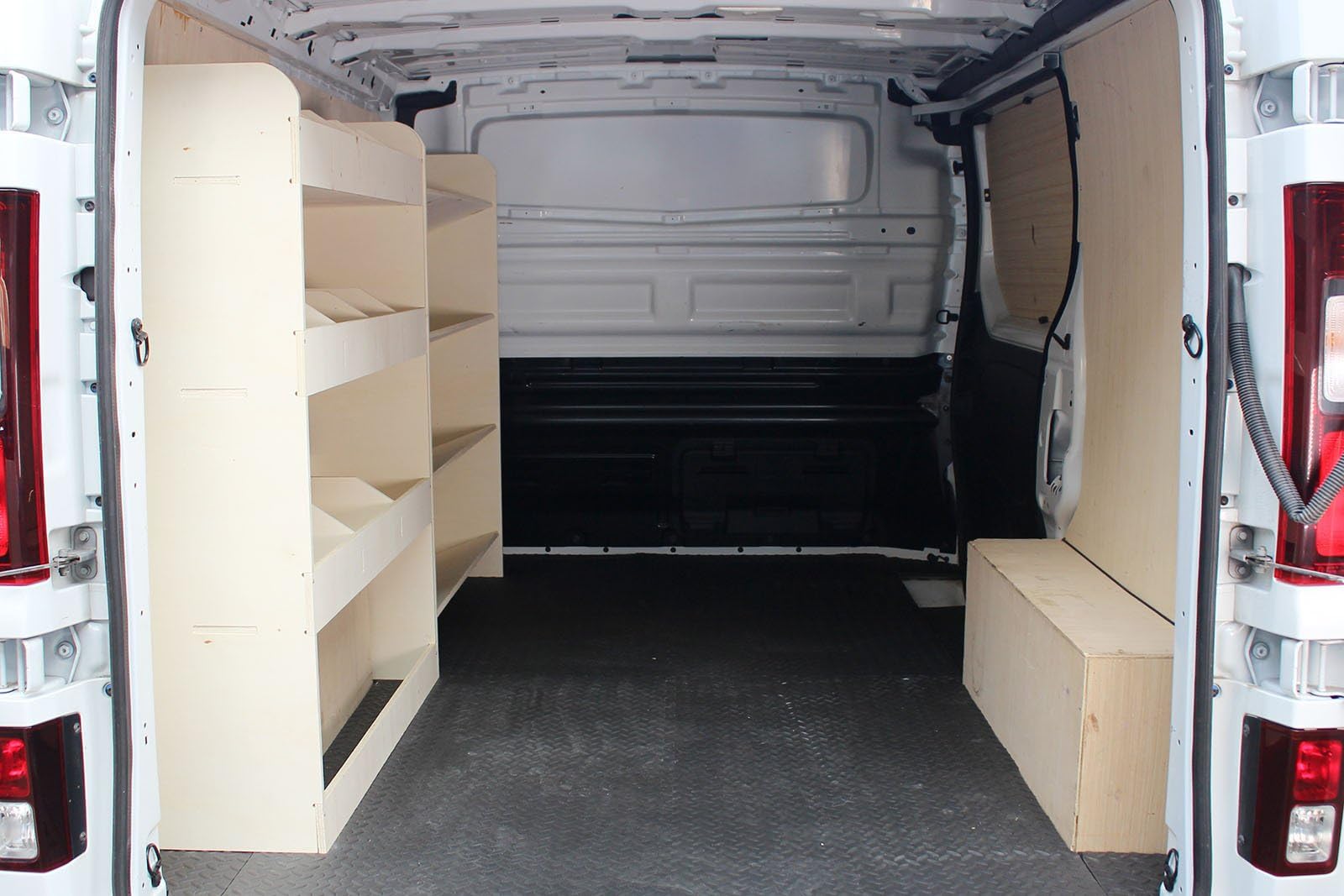 VANIFY - Scaffali per Furgone Renault TRAFIC L2 2015+ Caja de herramientas y estantería trasera
