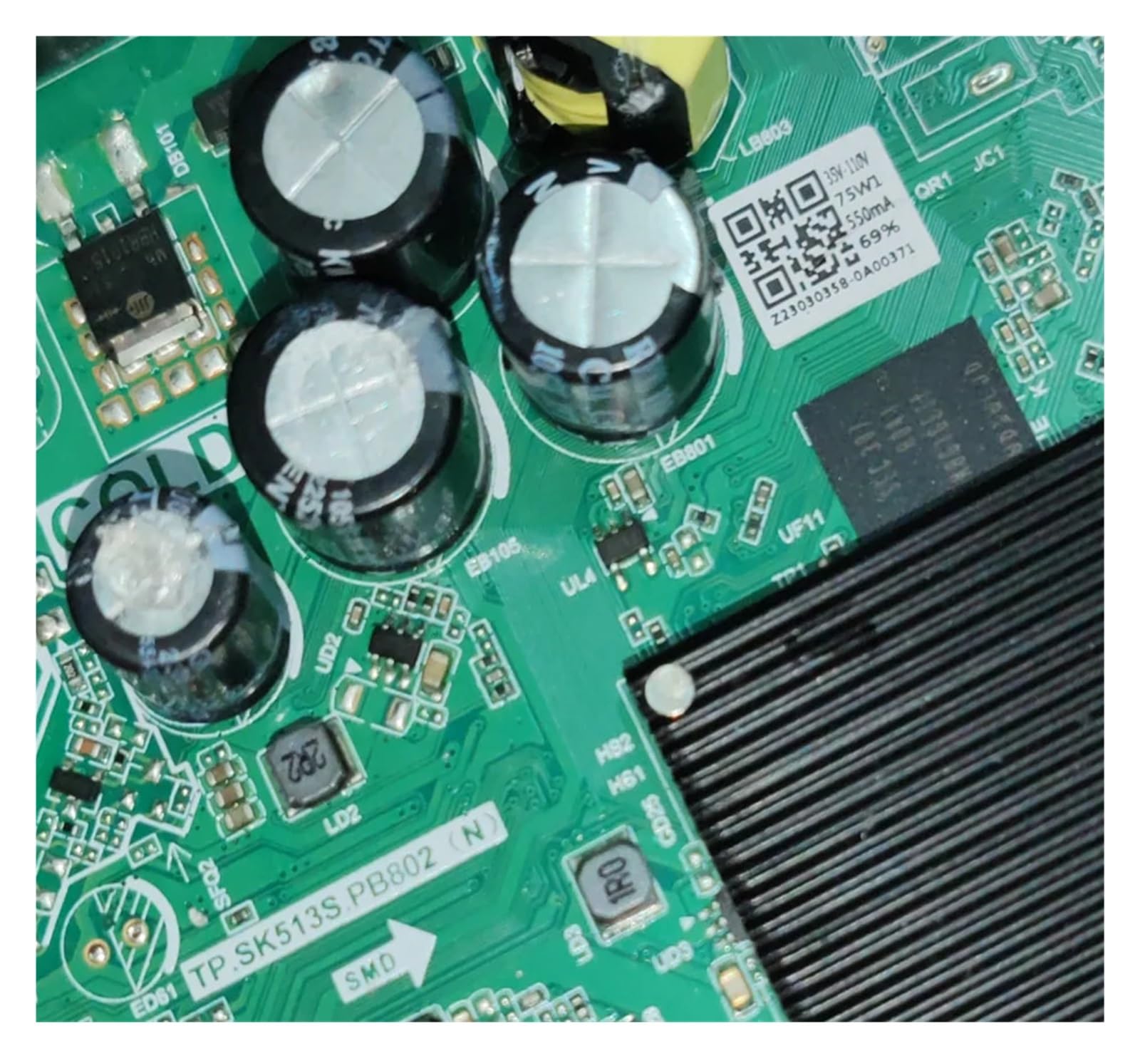 TP.SK513S.PB802(N) Scheda madre TV tre in uno testata bene, memoria 34-110 V 300 mA 8 G, 65 W o 48 W(1T 1CI)