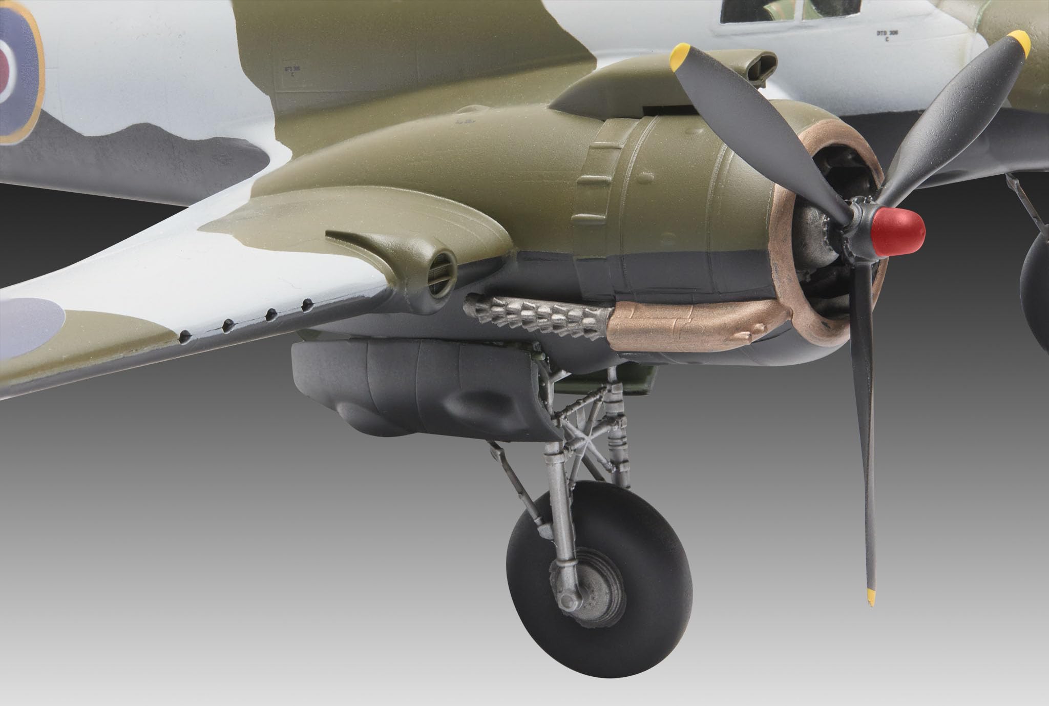 Revell 03767 Bristol Beaufighter MK VI - Modellino in plastica non costruita/non verniciata, scala 1:48