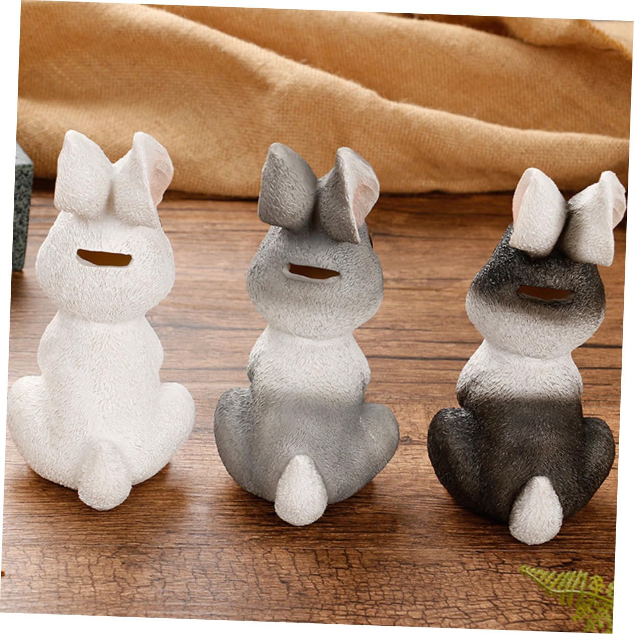 Amazon.co.jp: GARVALON シー漫画風 ウサギの貯箱 レジン製 コイン収納瓶 小銭 整理 収納 家や店舗用 : おもちゃ