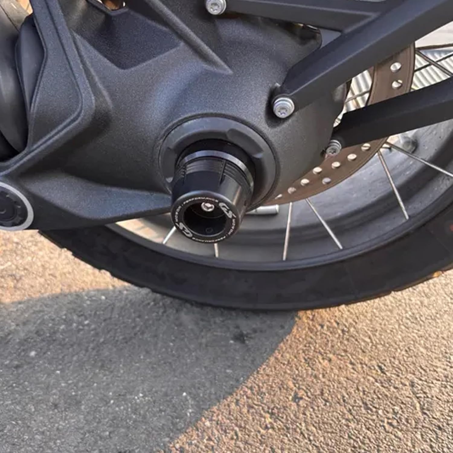 Compatible with R1300GS ADVENTURE R 1300GS ADV 2024 2025 Motorcycle Front Rear Wheel Fork Slider Axle Crash Protector (Black)