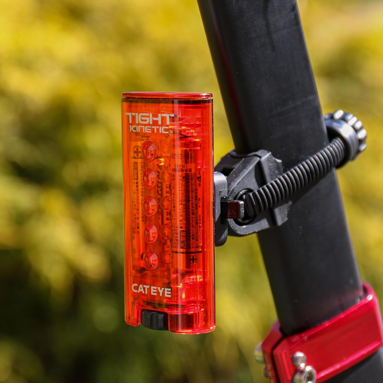 CATEYE Tight Kinetic Rear LED Bike Tail Light – IPX-7 Waterproof Bike Safety Light with Kinetic Brake Feature, 360 Degree Visibility, Battery-Powered Operation