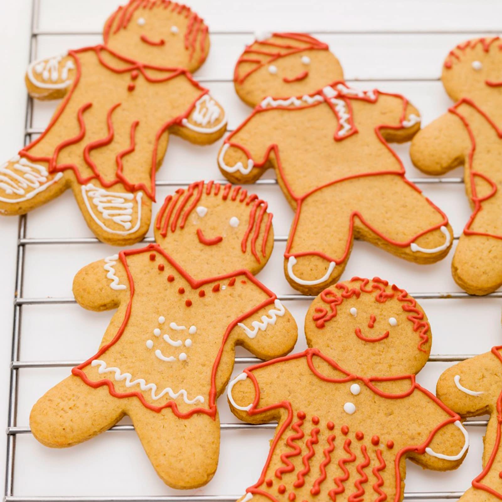 JKITNHJOT Weihnachts Ausstechformen 9 Stück - Edelstahl Plätzchenausstecher Set