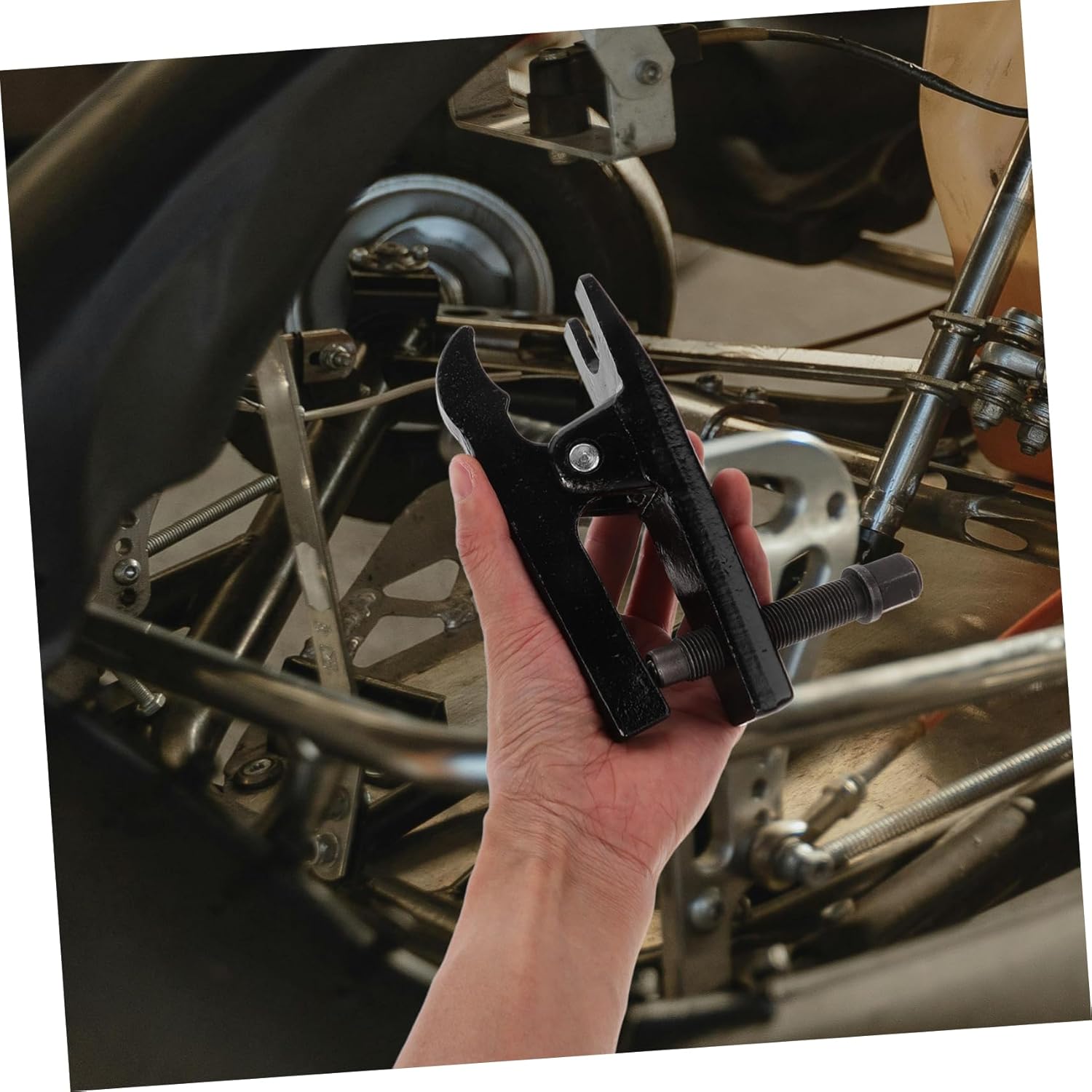 Vehicle Ball Joint Puller Tool Precision Repair Tool for Removal Durable Construction for Efficient Auto Maintenance
