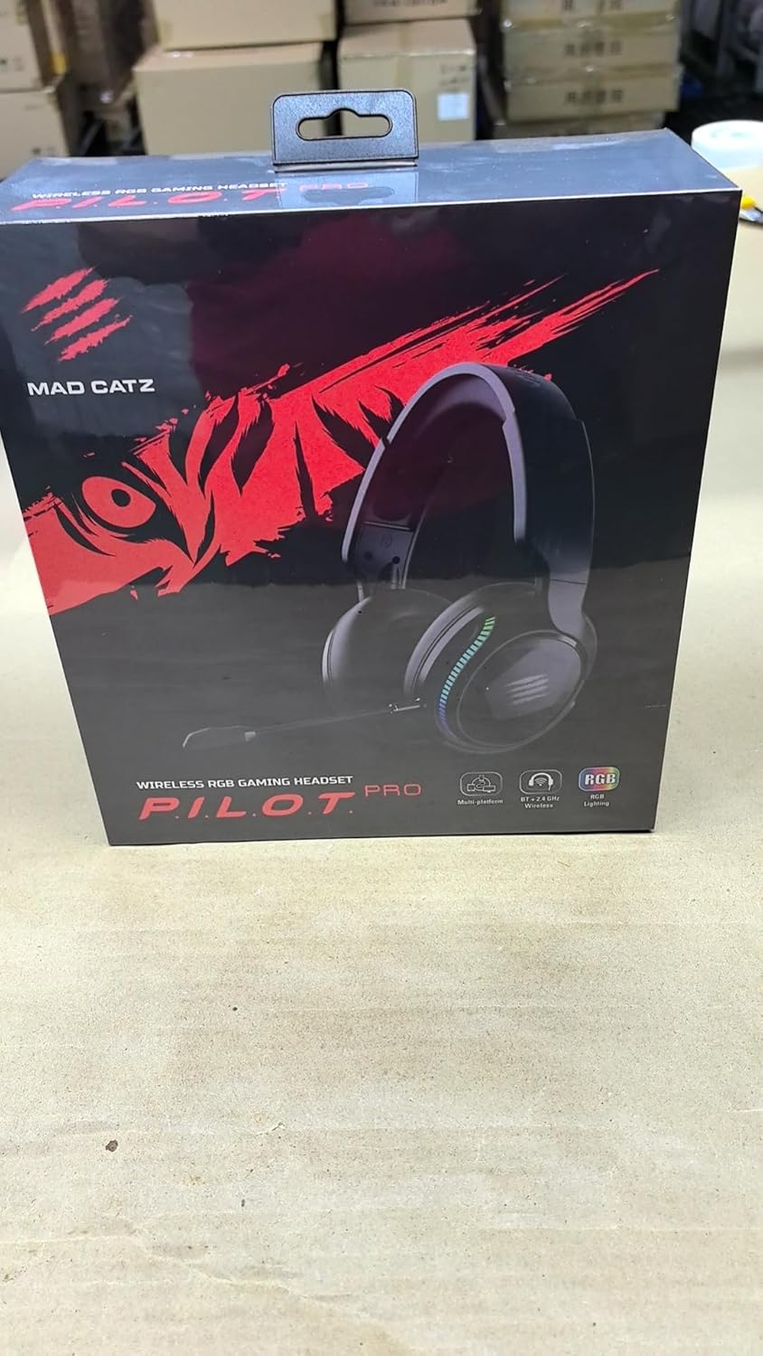 Mad Catz P.I.L.O.T. PRO Dual Wireless RGB Headset