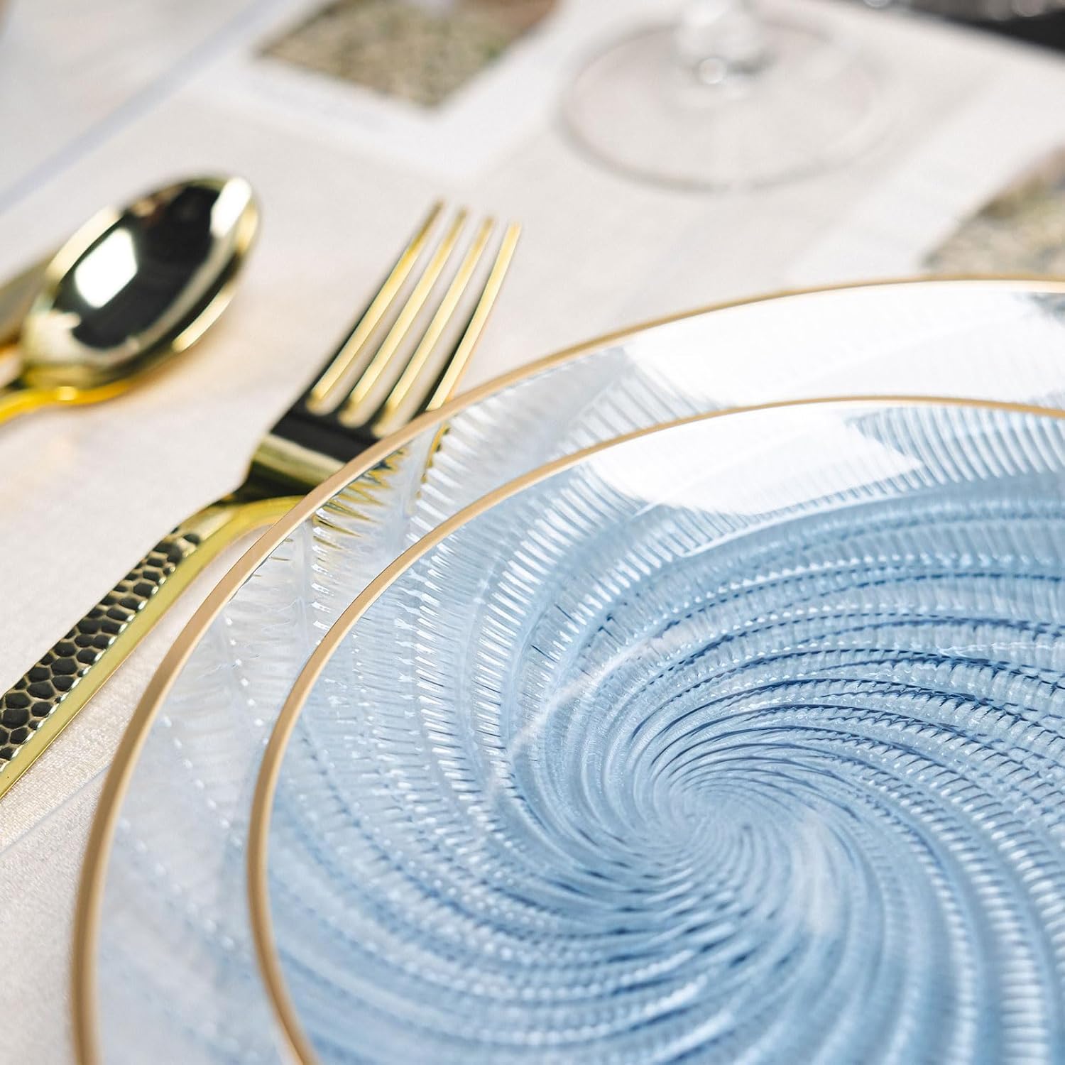 80pcs Clear Blue Disposable Shell Plastic Plates With Gold Rim, 10 inch 40 Dinner Plates and 7 inch 40 Dessert Plates for Party, Wedding, Birthday - Image 5