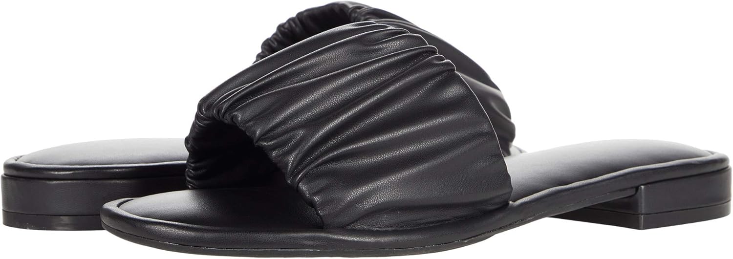 Aerosoles Women's Jamaica Flat Sandal, Black, 7