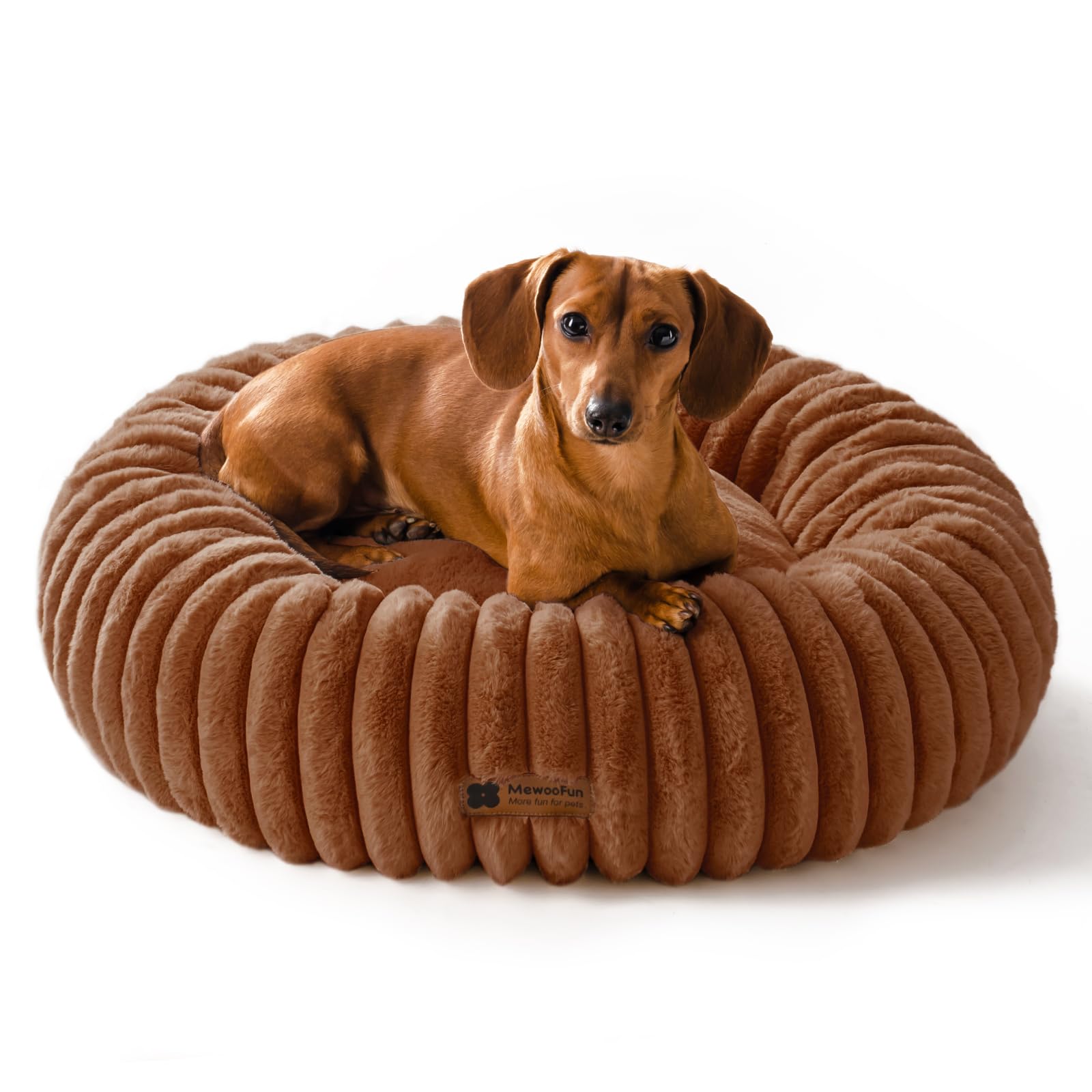 MEWOOFUN Camas para gatos de interior, cama lavable y esponjosa para mascotas con parte inferior antideslizante, cama redonda calmante para cachorros y gatos pequeños (marrón, 64 x 64 x 18 cm)