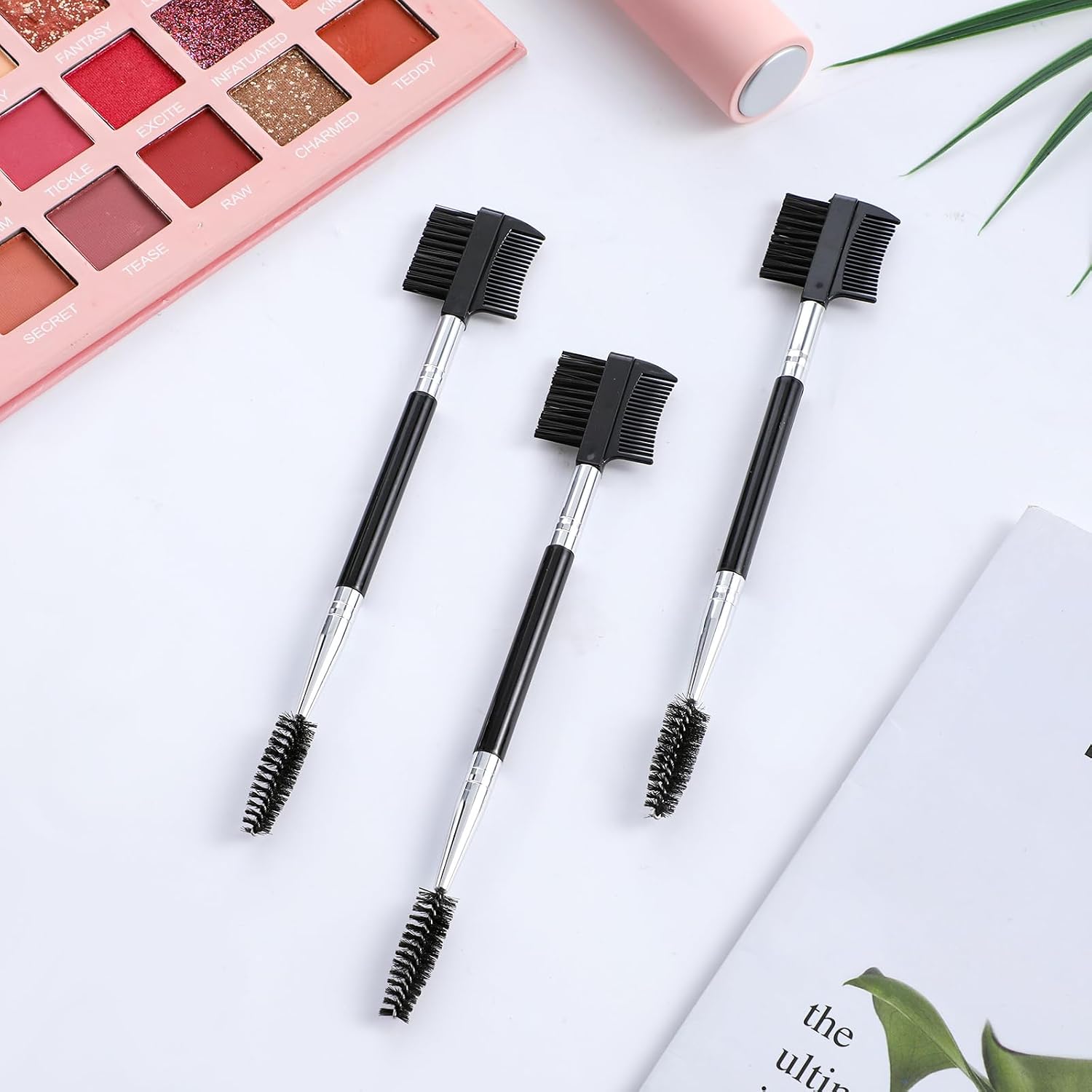 Giantree 3Pcs Eyebrow Brush, 3 Head Eyebrow Eyelash Eyelash Comb, Eyebrow Brush Eyelash Separator Tool Eyelash for Separating Lashes, Eliminating Mascara Clumps, Grooming Brows Cosmetic Travel(Black)