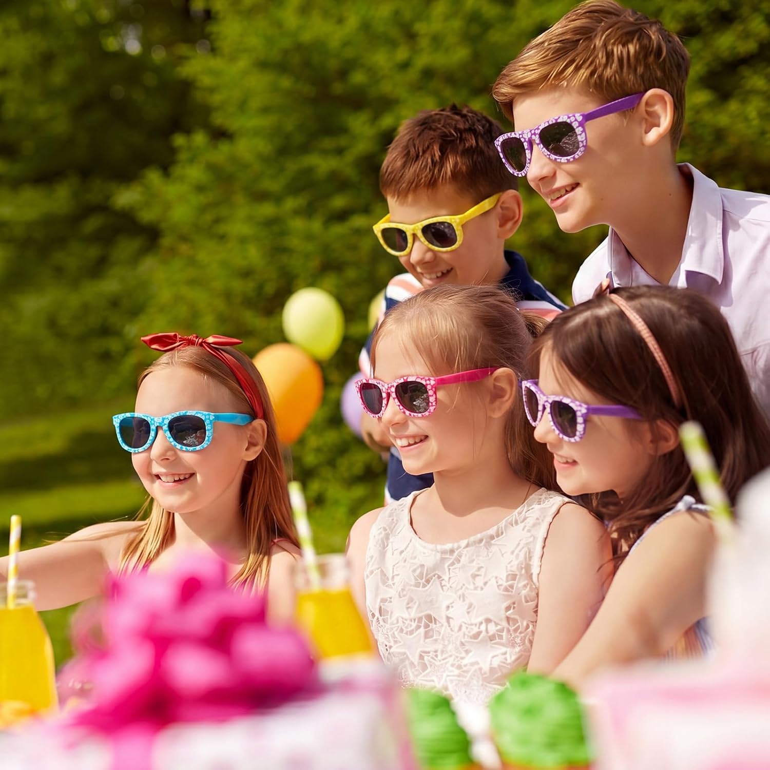 24 Pcs Hibiscus Sunglasses Sunglasses, Plastic Novelty Funny Hawaiian Party Supplies and Favors Glasses Photo Props Pool Party Giveaways Summer Costume Accessories