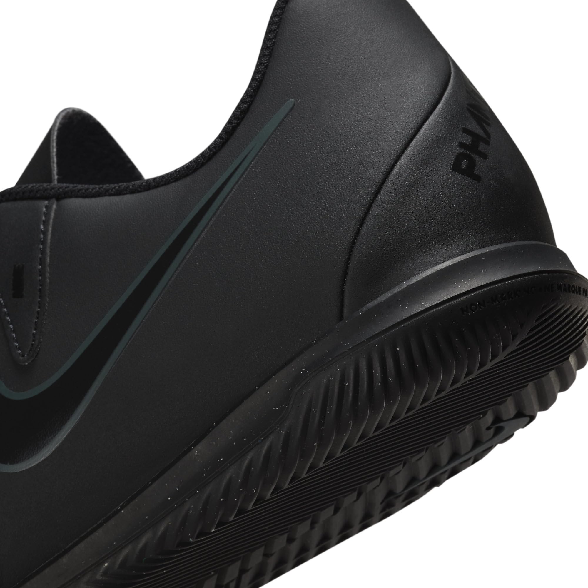 Nike Phantom Gx II Club IC Men's Football Boots - Dettaglio