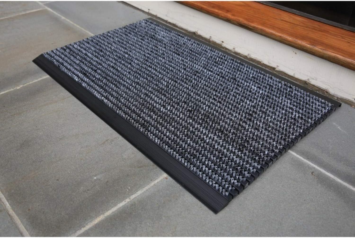 Amazon.com: Mats Inc. World's Best Outdoor Mat 2.0, 2' x 3', Black ...