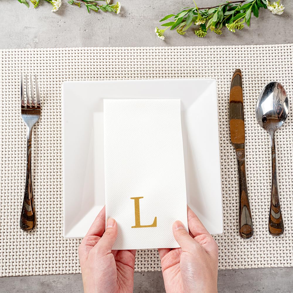 Luxenap - Toallas de invitados de 15.8 x 7.9 pulgadas, 50 toallas de mano con letras doradas, letra "L", letra Sans Serif, servilletas de papel blanco, airlaid, para baños y mesas