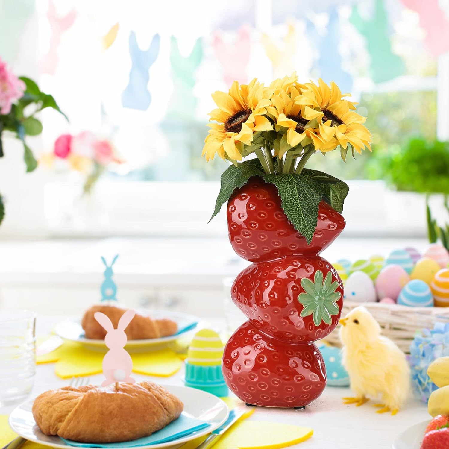BEIJIALY Ceramic Strawberry Vase, Strawberry Decor Decorative Ceramic Vase for Flowers, Funky Fruit Vase Unique Strawberry Flower Vase Tall Vase Home Wedding Table Centerpieces(Red)