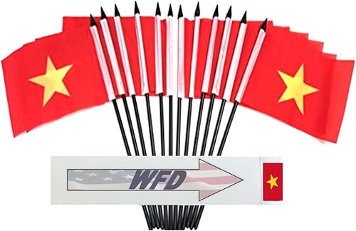 Miniatura 102 de Banderas de escritorio de Nicaragua, paquete de 12 banderas pequeñas de poliéster de 4 x 6 pulgadas en miniatura para mesa de oficina, pequeñas