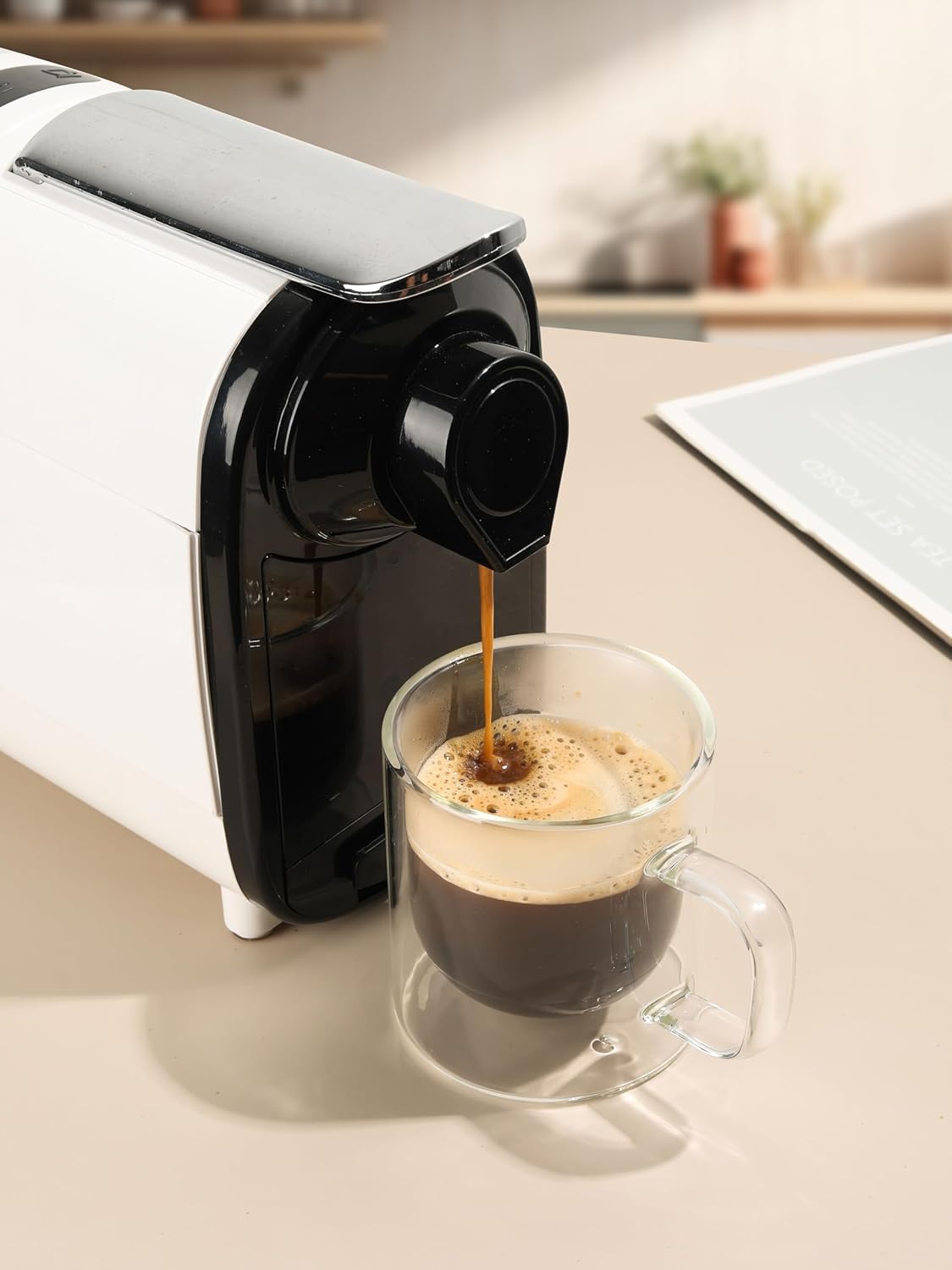 NIRA.Z 12 OZ Double Walled Glass Coffee Mugs Set of 2 Clear Coffee Cups with Handle 355ml Hand-Blown Insulated Glass Tea Cups for Hot & Cold Beverages, Cappuccino, Latte, Tea Bags, Espresso, Americano - Image 5