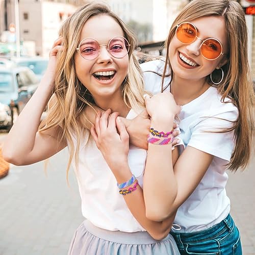 Miniatura 7 de PAXCOO Juego de 488 pulseras de cuerda, kit de cuerda de pulsera de amistad con 50 madejas de hilo de punto de cruz, 400 cuentas de pulsera de