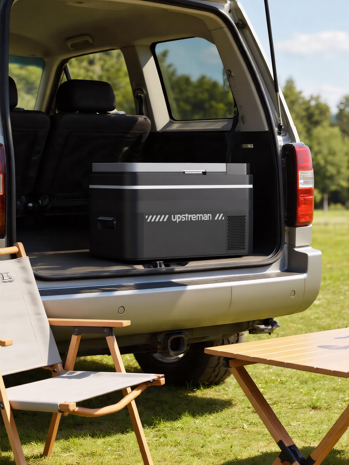 Upstreman 30L Frigorifero Portatile a Compressione, 12/24V & 220V Frigo per Auto, -20℃~20℃ Frigorifero Portatile Con LED, Mini Frigo per Auto, Camion, Campeggio, Nero, AR30