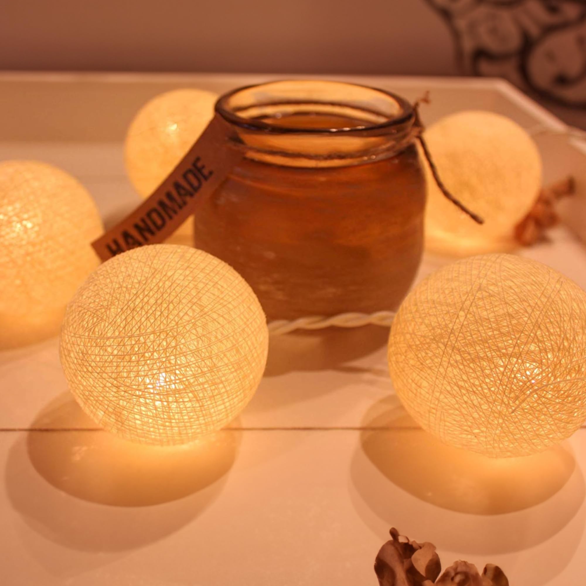 CREATIVECOTTON Łańcuch świetlny LED z bawełnianymi kulkami w zestawie z timerem i ściemniaczem (Honey, 35 kulek)
