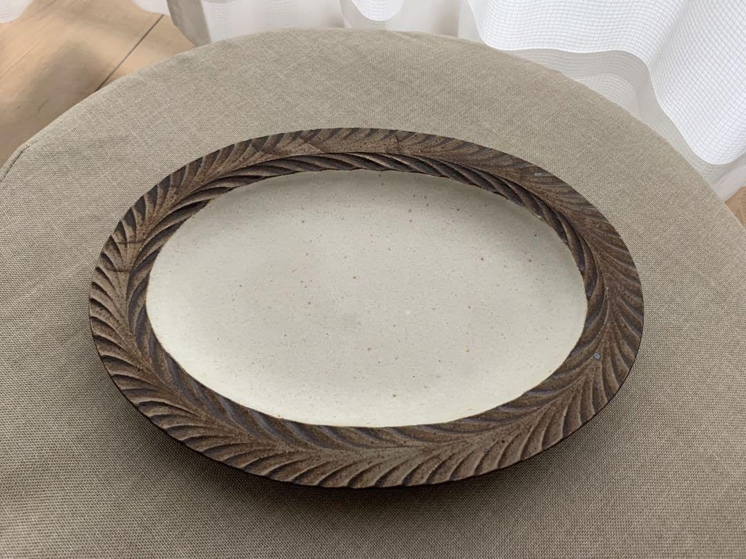 週末sale 新品　松塚裕子　レリーフオーバル皿　大 Amazon.co.jp: 松塚裕子 レリーフオーバル皿 大 : おもちゃ