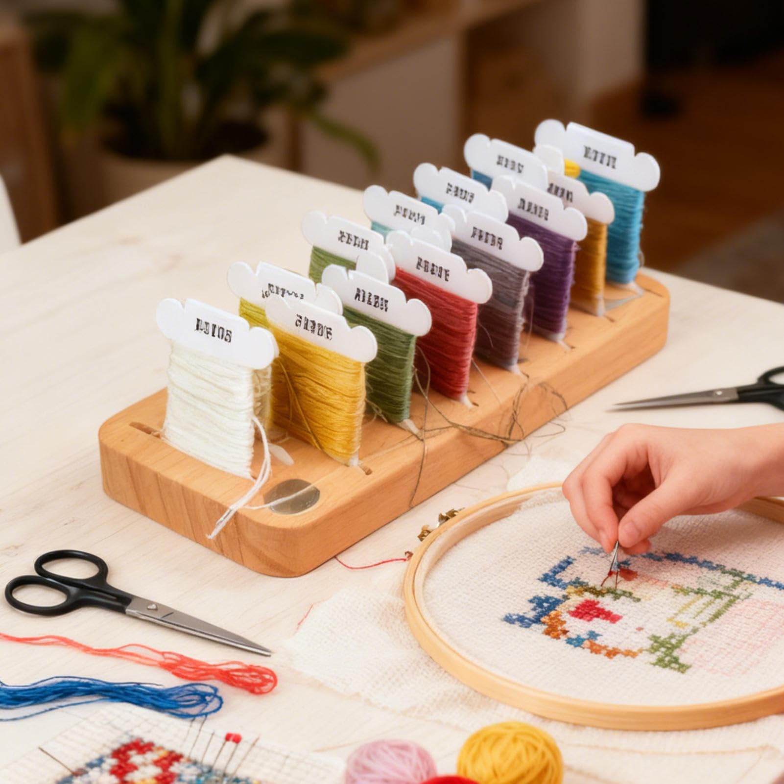 Organizador De De Bordar Portacarretes de Madera con 15 Ranuras | Organizador Magnético de Bobinas de de Bordar para Entusiastas Aficionados Quiltadores Artistas Hogar Sala de Manualidades