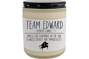 Twilight Saga Scented Candle: Immortal Romance Embodied