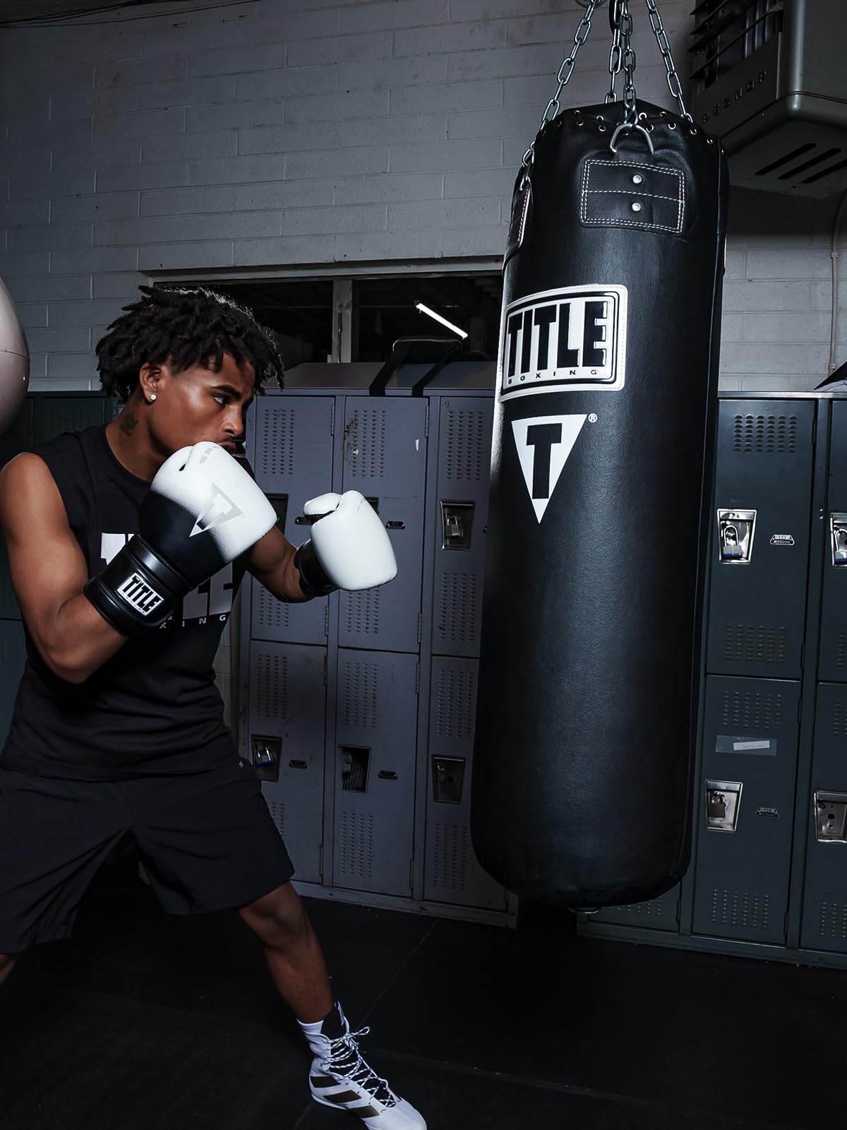 Title Boxing Professional Choice 125lb Leather Heavy Bag (125 lbs)