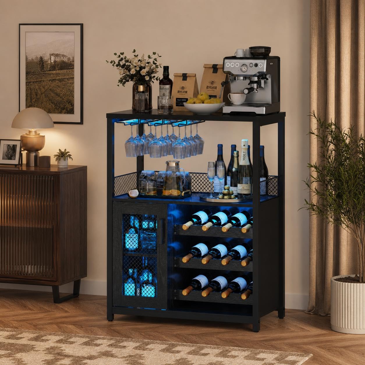 Weinregal, mit verstellbarem Weinregal und Glashalter, Industrial Design mit LED Licht, Getränkeaufbewahrung als Weinbarschrank für Küche, Esszimmer, Wohnzimmer, 70x35x92 cm, Holzmaserung Schwarz