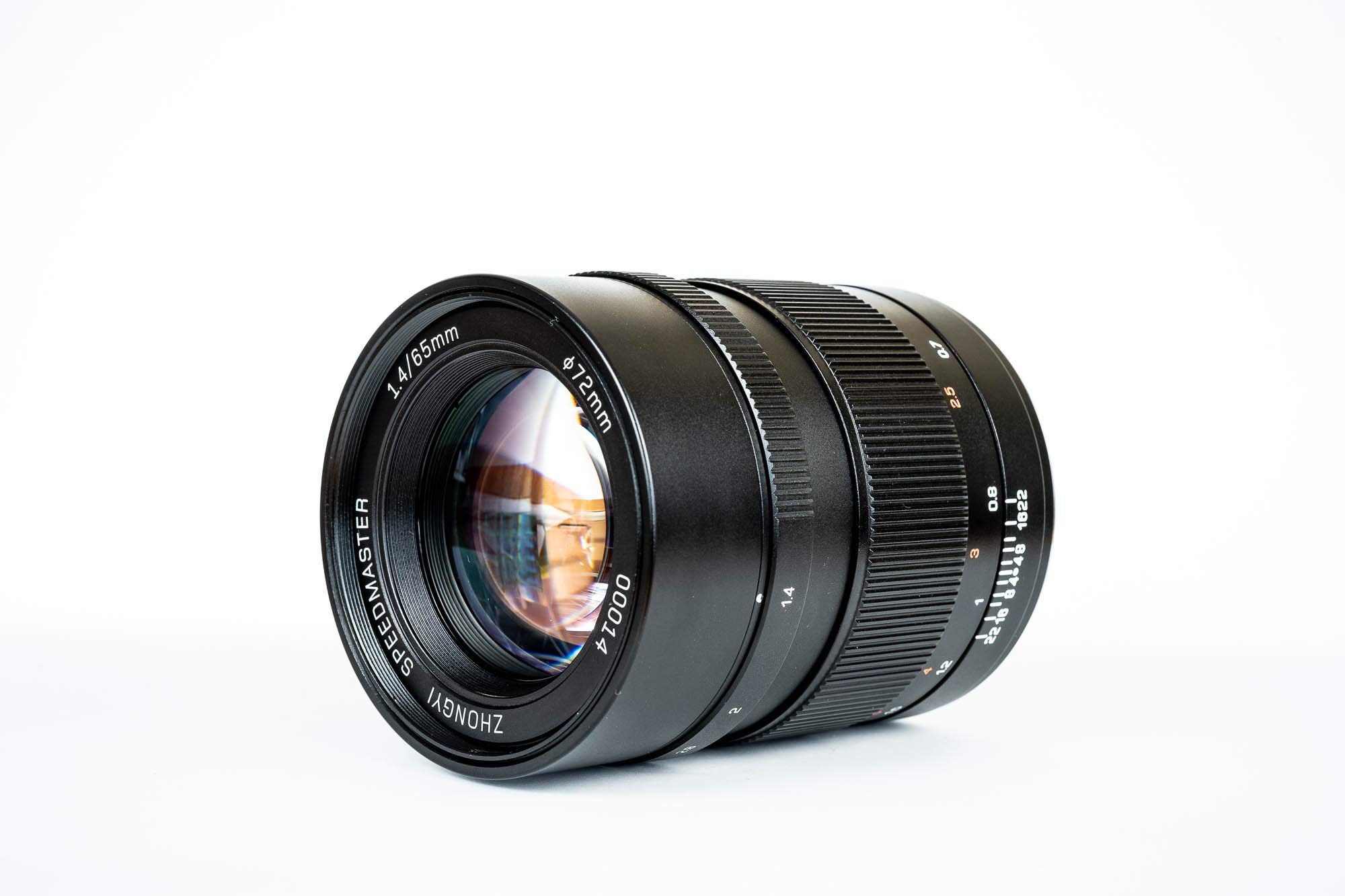 Amazon.co.jp: Zhong YI Optics Mitakon Zhongyi Speedmaster 65mm f