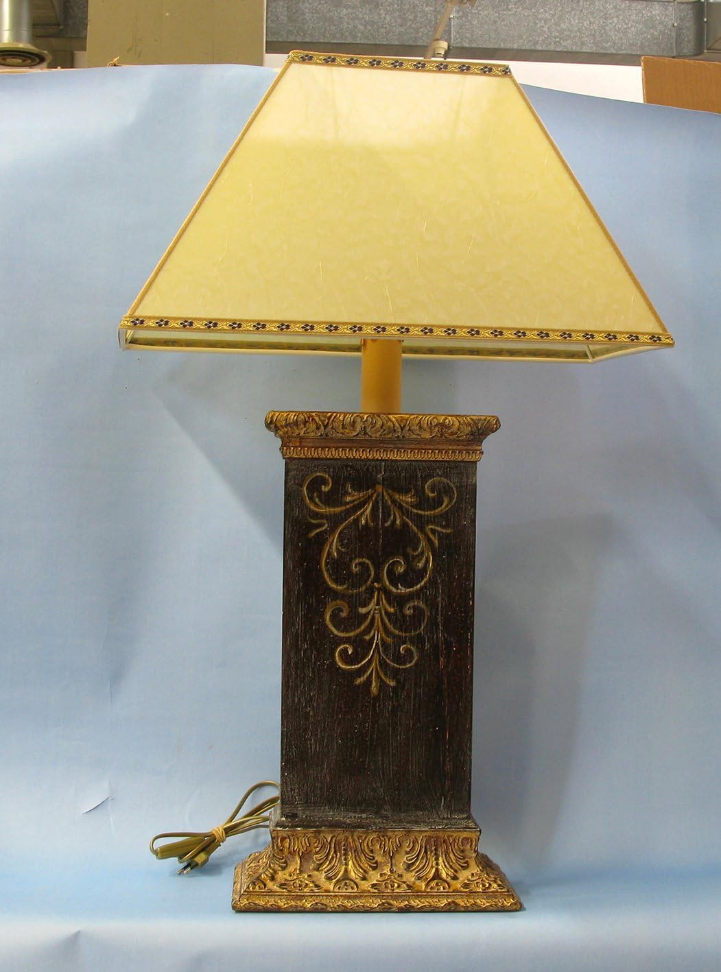 Florentine Style Lamp