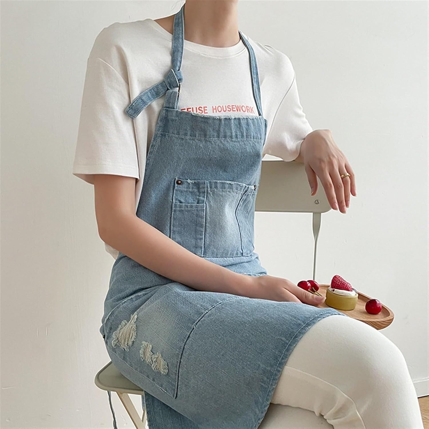 Kitchen Cooking Aprons,Aprons With Pockets Black Blue Denim Simple Aprons Uniform Unisex Jeans Aprons Men Lady Chef Kitchen Cooking Apron Beauty Nails Cafe Uniform Apron