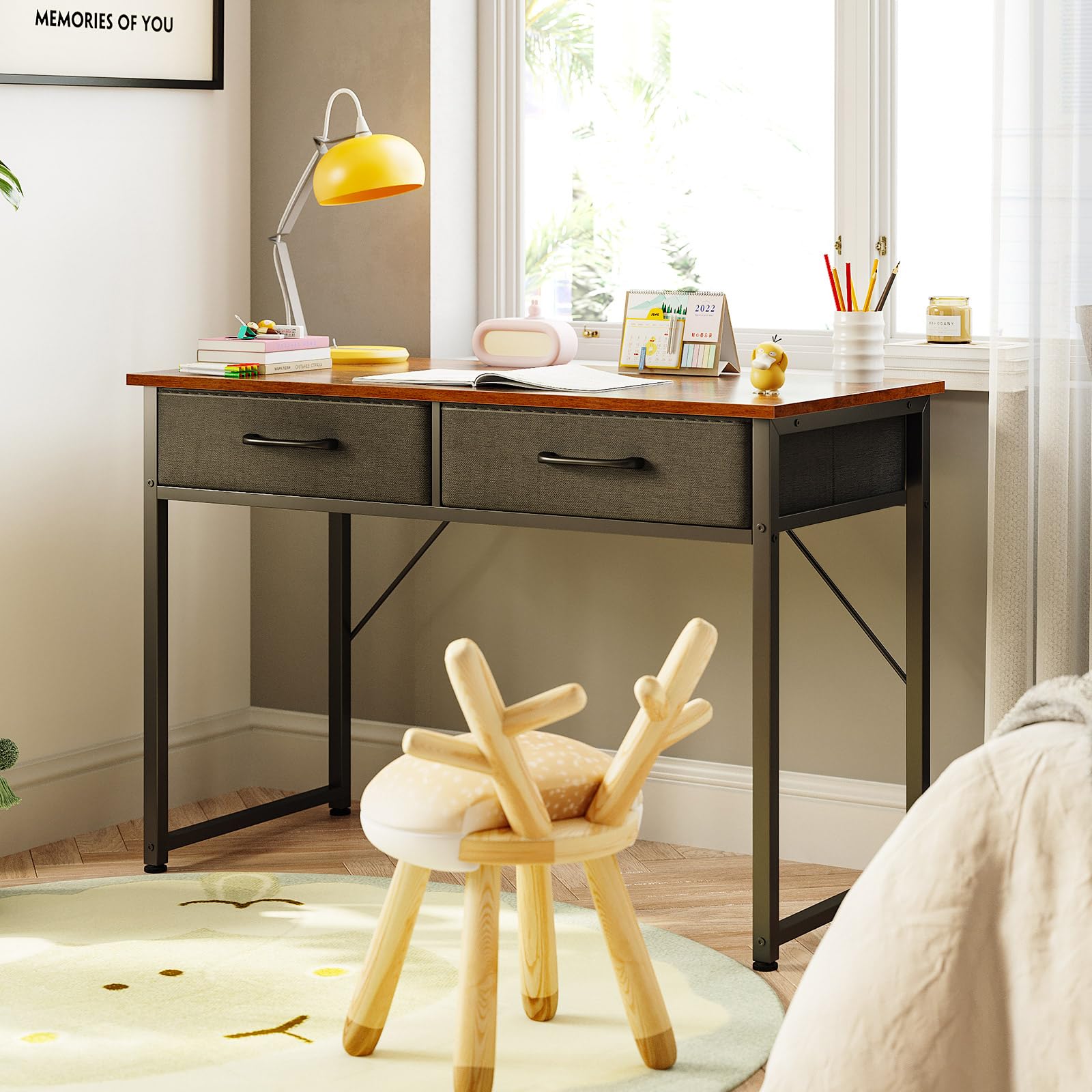 ODK Petit Bureau avec 2 Tiroirs, 100 x 40 x 78.7 cm, Marron | Bureau d'Ordinateur avec tiroirs en tissu, crochet casque et rangement pratique pour livres, accessoires et fournitures.