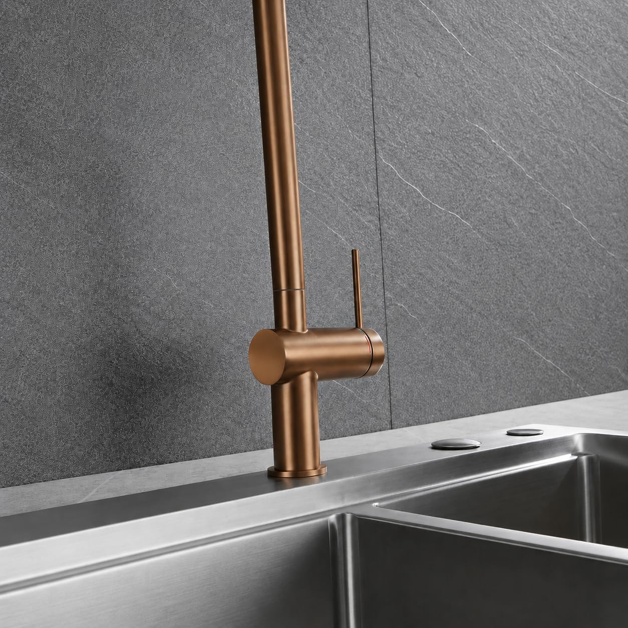 Grifo Cocina Extraíble con Doble Función | Grifo Fregadero Cocina Monomando Flexible y Giro 360° | Diseño Moderno IMEX Berna (Oro rosa cepillado)