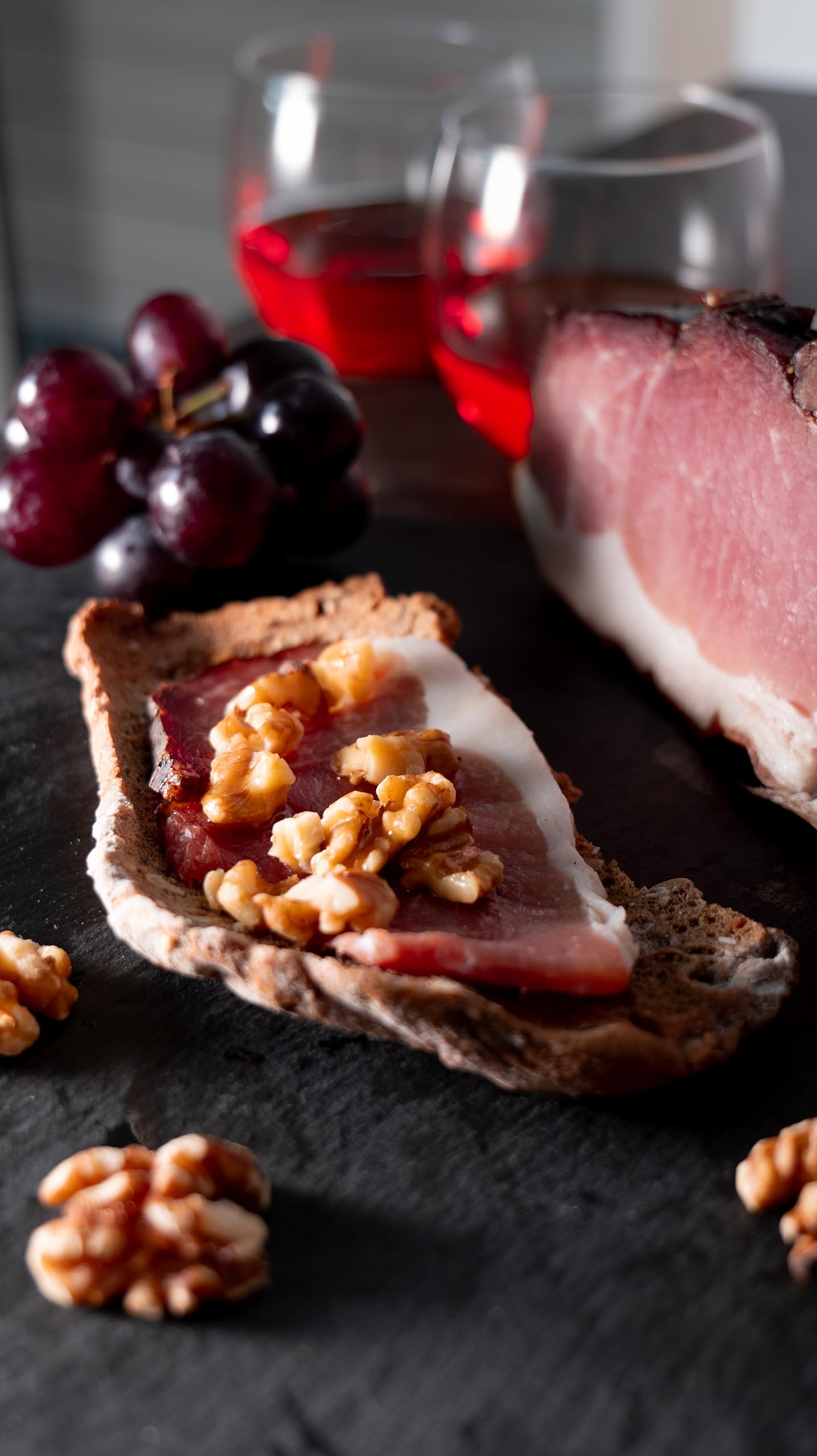 Moretti® Speck Leggermente Affumicato | 100% Naturale | Senza Glutine | Senza Conservanti | No OGM | Prodotto In Calabria (1 Kg)