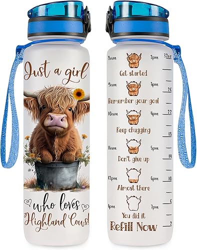 34HD Highland Cow - Botella de agua de plástico Tritan de 32 onzas, cita motivacional y marcador de tiempo, regalo para mujeres, deportes y uso