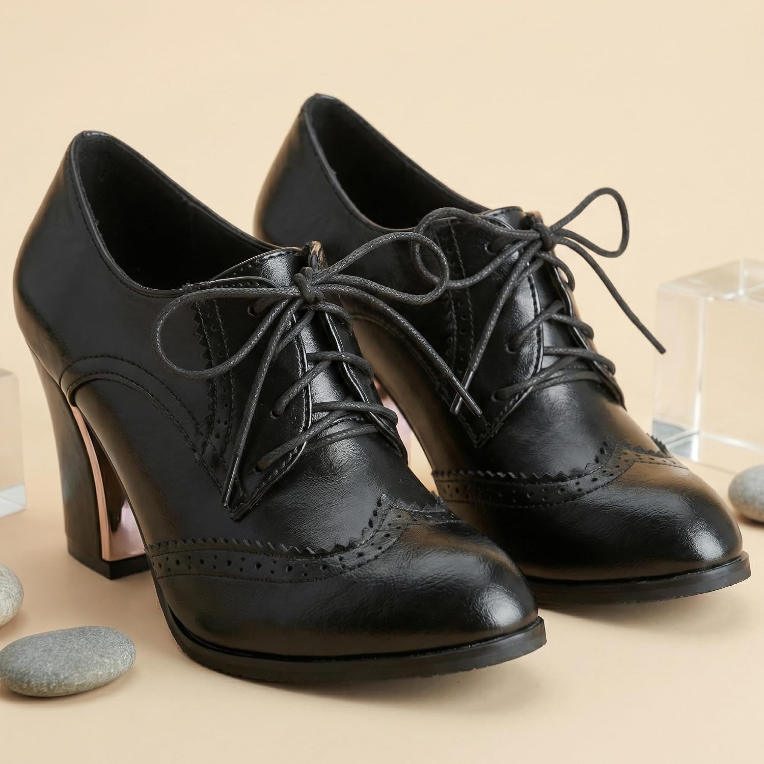Women's Lace-Up Oxford Heels Brogue Wingtip Block Heel Pumps
