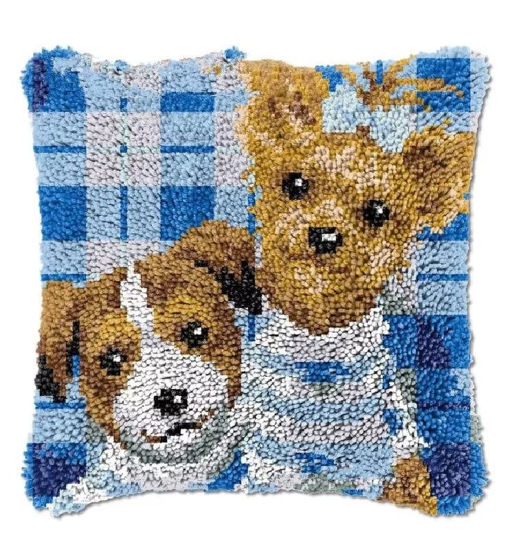 ROCKY&CHAO Latch Hook Cushion Kits, Latch Hook Pillow Case Kits Embroidery Kits Carpet Set17X17Inch, DIY Needlework Pillow Cover Sofa Cushion Rug Making Kits, DIY Craft Kits (43x43 cm)