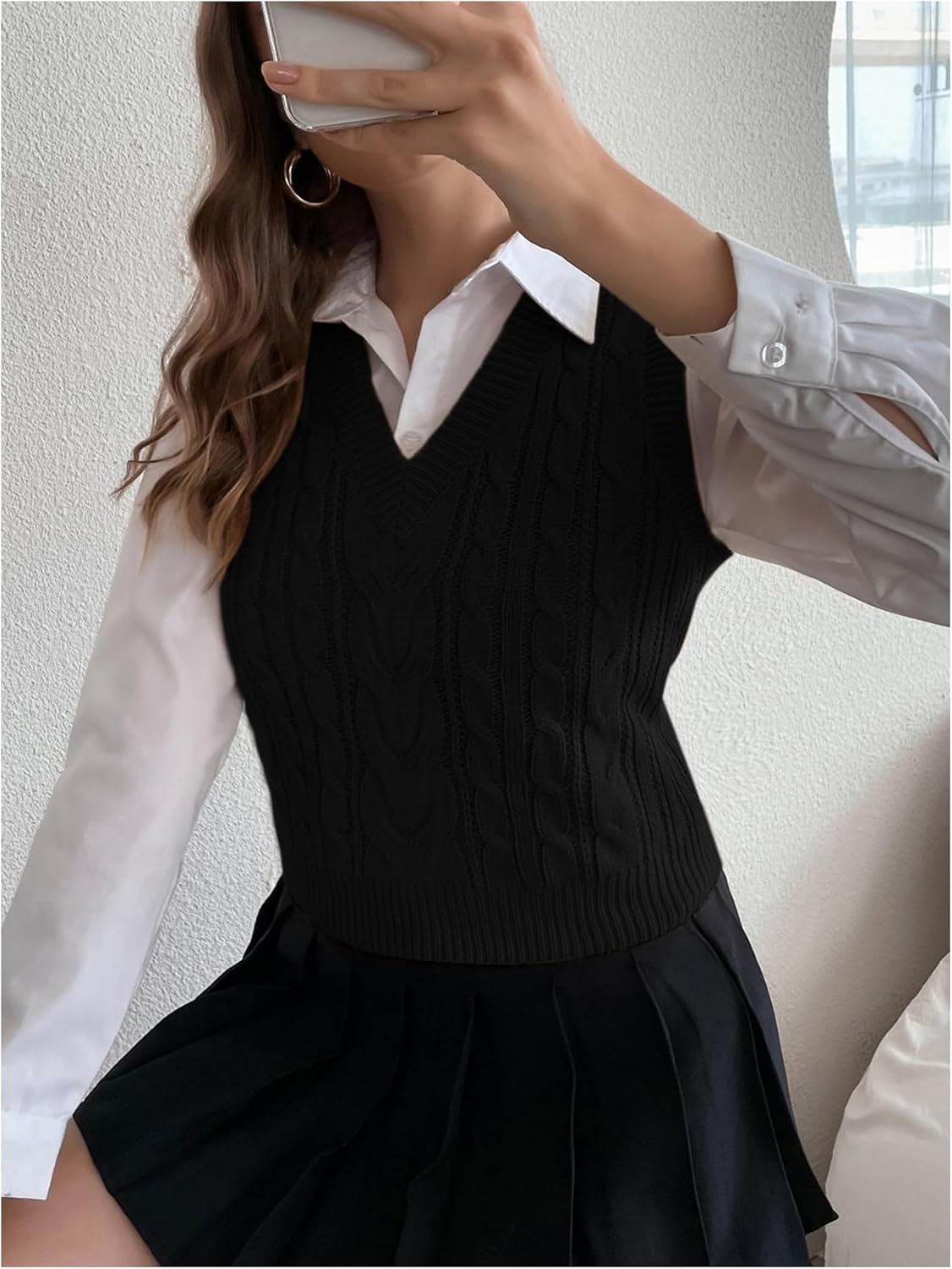 Milumia Women's Cable Knit V Neck Sweater Vest Sleeveless Ribbed Crop Tank Top - Image 3