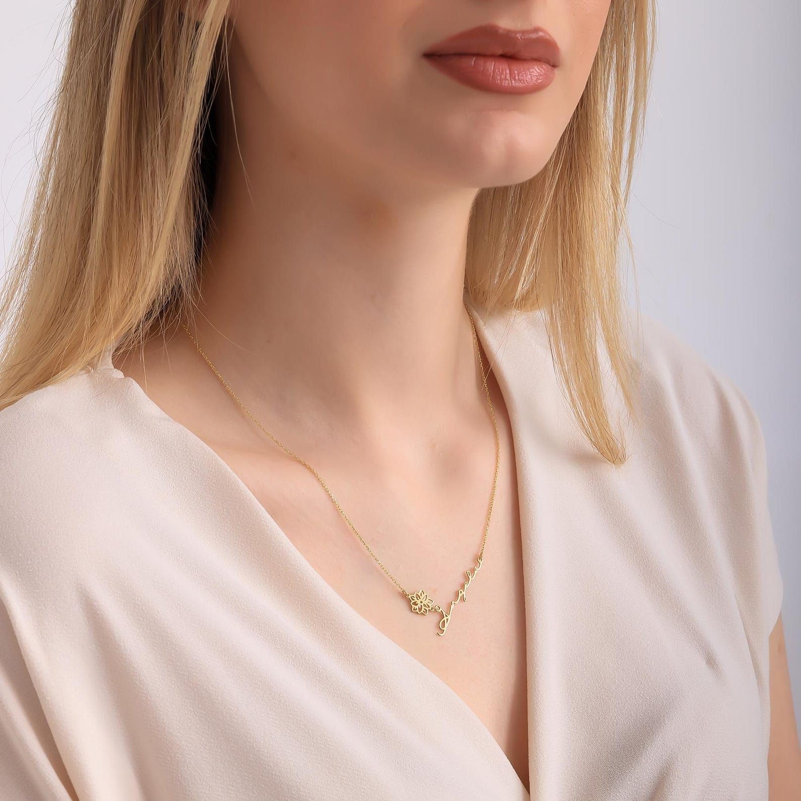 Personalizzato fiore di nascita collana con nome, su misura mese di nascita fiore di ciondolo argento sterling