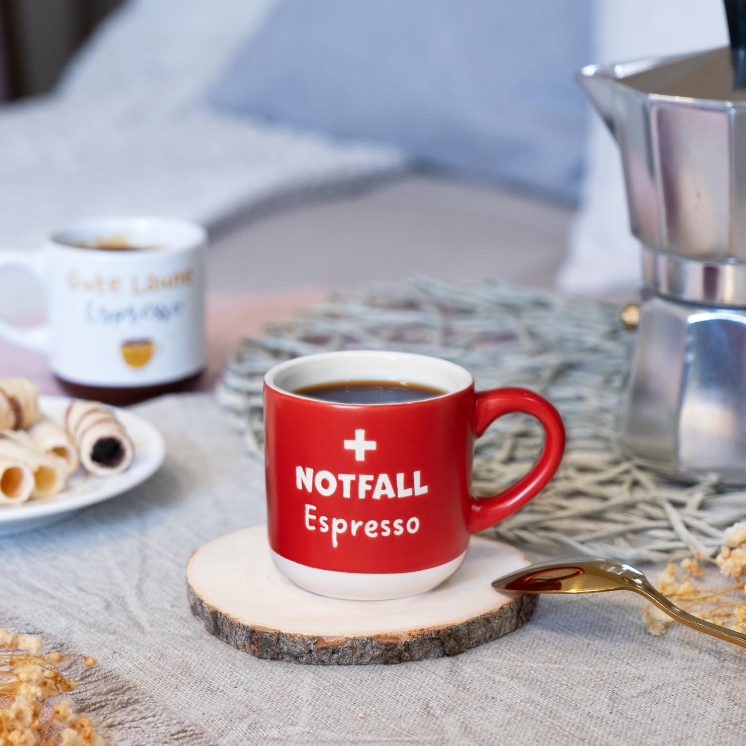 GRUSS & CO Filiżanka do espresso z grawerunkiem w nagłych wypadkach | Mini filiżanka z kamionki, 10 ml, torebka z banderolą prezentową | prezent dla przyjaciół, urodziny | 74652