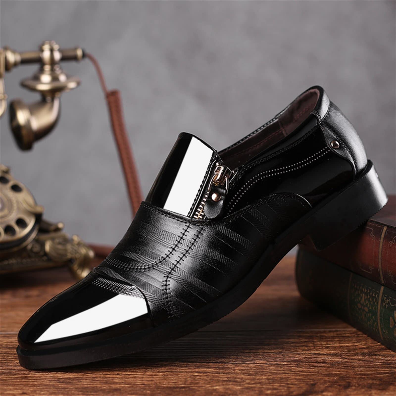 Leren zakelijke herenschoenen, casual instapschoenen, instapschoenen, schoenen voor bruiloften, mocassins, platte slippers, slip-on schoenen voor mannen, grote maten 37-48, zwart, 44 EU