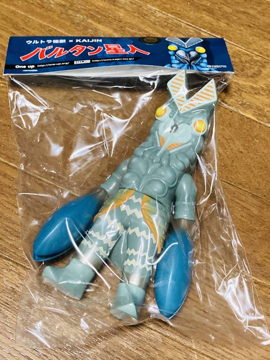 Amazon.co.jp: One up. KAIJIN バルタン星人 灰緑鉄 WTC ワンダー 